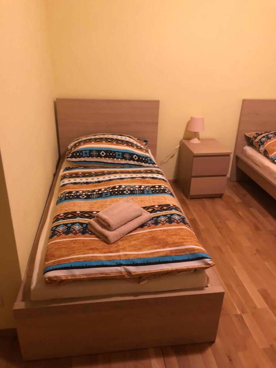 Art Star Hotel Hostivice Bagian luar foto